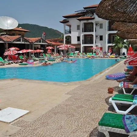Club Ekinci Palace Apartment Icmeler