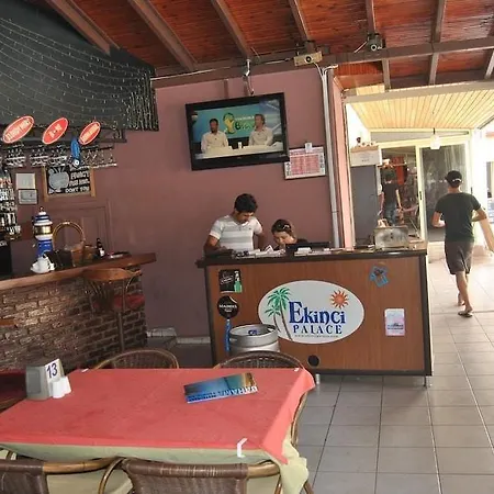 Club Ekinci Palace * Icmeler